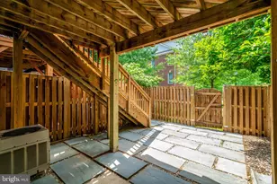 2122 Hutchison Grove Ct, Falls Church, VA 22043 - Photo 51