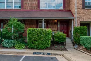2122 Hutchison Grove Ct, Falls Church, VA 22043 - Photo 55