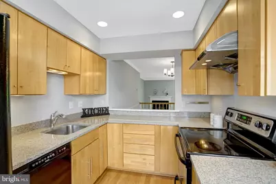 2122 Hutchison Grove Court, Falls Church, VA 22043 - Photo 19