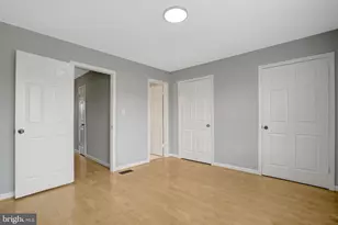 2122 Hutchison Grove Ct, Falls Church, VA 22043 - Photo 31