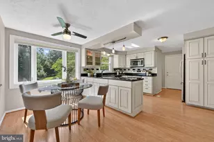 1108 Riva Ridge Dr, Great Falls, VA 22066 - Photo 13