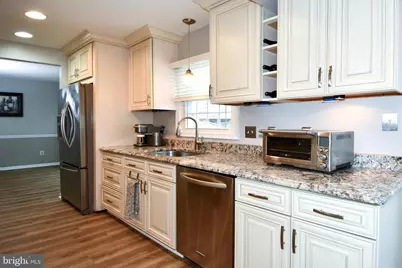 6531 Palisades Drive, Centreville, VA 20121 - Photo 11