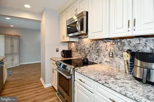 6531 Palisades Dr, Centreville, VA 20121 - Photo 9
