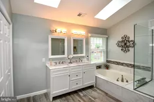 6531 Palisades Dr, Centreville, VA 20121 - Photo 17