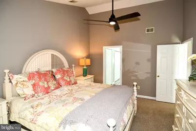 6531 Palisades Drive, Centreville, VA 20121 - Photo 15