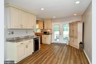 6531 Palisades Drive, Centreville, VA 20121 - Photo 11