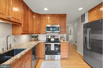 8906 Tailcoat Court, Springfield, VA 22153 - Photo 21