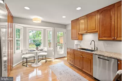 8906 Tailcoat Court, Springfield, VA 22153 - Photo 23