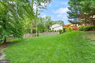8906 Tailcoat Ct, Springfield, VA 22153 - Photo 71