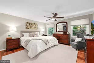 9217 Rockefeller Ln, Springfield, VA 22153 - Photo 19