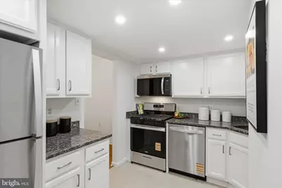 1540 Northgate Square #21B, Reston, VA 20190 - Photo 3