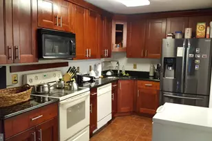10699 Spring Oak Ct, Burke, VA 22015 - Photo 11