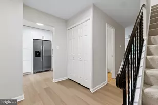 14841 Maidstone Ct, Centreville, VA 20120 - Photo 7