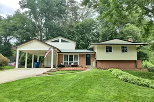 11106 Del Rio Dr, Fairfax, VA 22030 - Photo 1