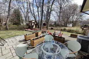 11106 Del Rio Dr, Fairfax, VA 22030 - Photo 25