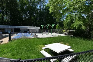 2220 Springwood Dr, Reston, VA 20191 - Photo 91