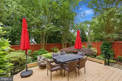 7257 McLean Commons Lane, McLean, VA 22101 - Photo 5