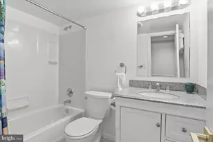 7257 McLean Commons Ln, McLean, VA 22101 - Photo 39