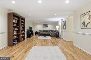 7257 McLean Commons Ln, McLean, VA 22101 - Photo 41