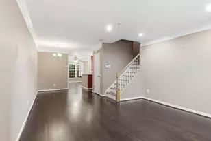 12753 Fair Crest Ct, Fairfax, VA 22033 - Photo 7
