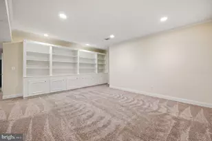 11693 Caris Glenne Dr, Herndon, VA 20170 - Photo 45