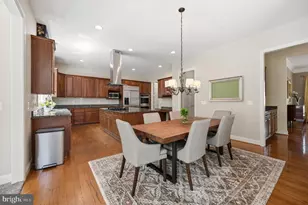 11693 Caris Glenne Dr, Herndon, VA 20170 - Photo 23