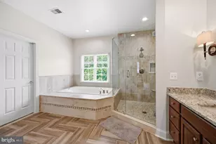 11693 Caris Glenne Dr, Herndon, VA 20170 - Photo 35