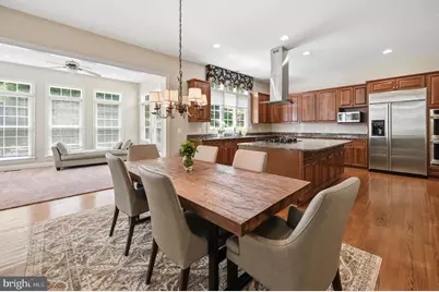 11693 Caris Glenne Drive, Herndon, VA 20170 - Photo 19