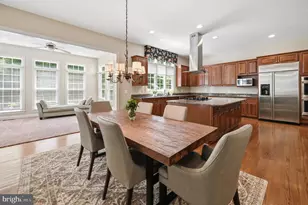 11693 Caris Glenne Dr, Herndon, VA 20170 - Photo 19