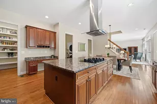 11693 Caris Glenne Dr, Herndon, VA 20170 - Photo 15