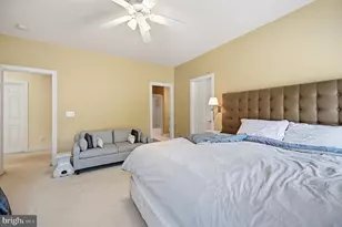 11693 Caris Glenne Dr, Herndon, VA 20170 - Photo 31