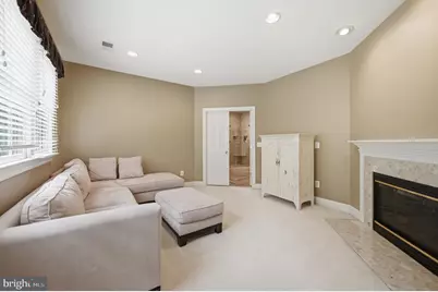 11693 Caris Glenne Drive, Herndon, VA 20170 - Photo 33