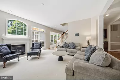 11693 Caris Glenne Drive, Herndon, VA 20170 - Photo 13
