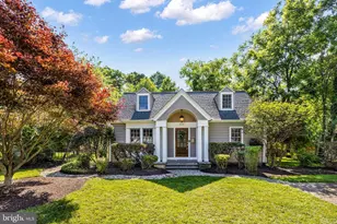 2833 Bolling Rd, Falls Church, VA 22042 - Photo 1
