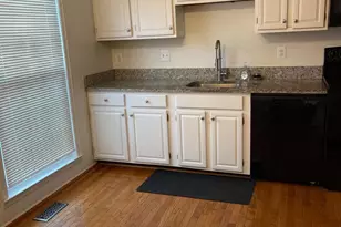 5944 Powell's Landing Rd, Burke, VA 22015 - Photo 7