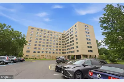 6631 Wakefield Drive #519, Alexandria, VA 22307 - Photo 19