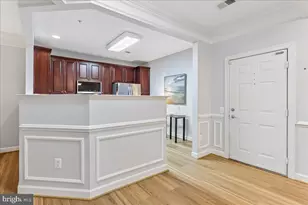 7880 Rolling Woods Ct, Springfield, VA 22152 - Photo 11