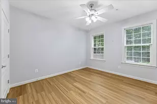 7880 Rolling Woods Ct, Springfield, VA 22152 - Photo 23