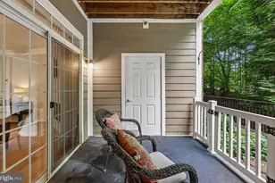 7880 Rolling Woods Ct, Springfield, VA 22152 - Photo 29