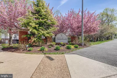 7880 Rolling Woods Court #2103, Springfield, VA 22152 - Photo 5