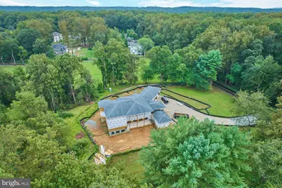 9113 Jeffery Road, Great Falls, VA 22066 - Photo 19