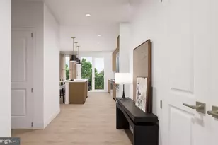 9475 Sprague Ave, Fairfax, VA 22031 - Photo 3