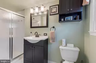 6006 Merryvale Ct, Springfield, VA 22152 - Photo 23