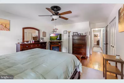 6006 Merryvale Court, Springfield, VA 22152 - Photo 15