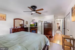 6006 Merryvale Ct, Springfield, VA 22152 - Photo 15