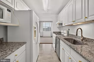 6641 Wakefield Dr, Alexandria, VA 22307 - Photo 13