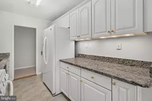 6641 Wakefield Dr, Alexandria, VA 22307 - Photo 11
