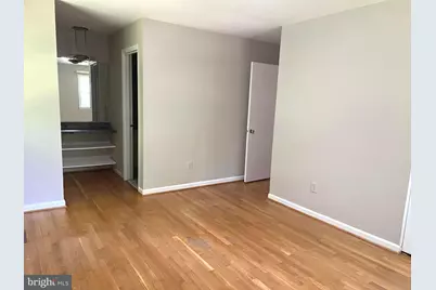 8523 Tysons Court, Vienna, VA 22182 - Photo 13