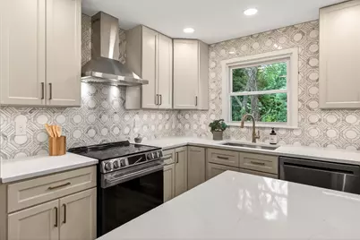 7124 Whetstone Road, Alexandria, VA 22306 - Photo 11