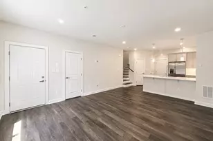 12843 Milling Stone Terrace, Herndon, VA 20171 - Photo 5